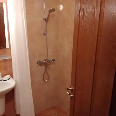 обзаведено студио 25 кв м с една спалня, оборудвана кухня и балкон, подходящо за двама човека Appartement *